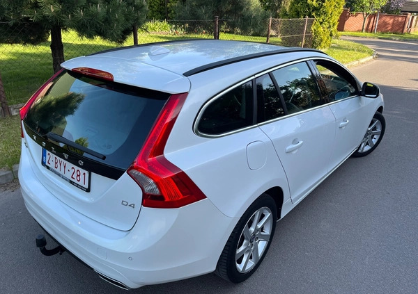 Volvo V60 cena 46800 przebieg: 232123, rok produkcji 2014 z Rajgród małe 326